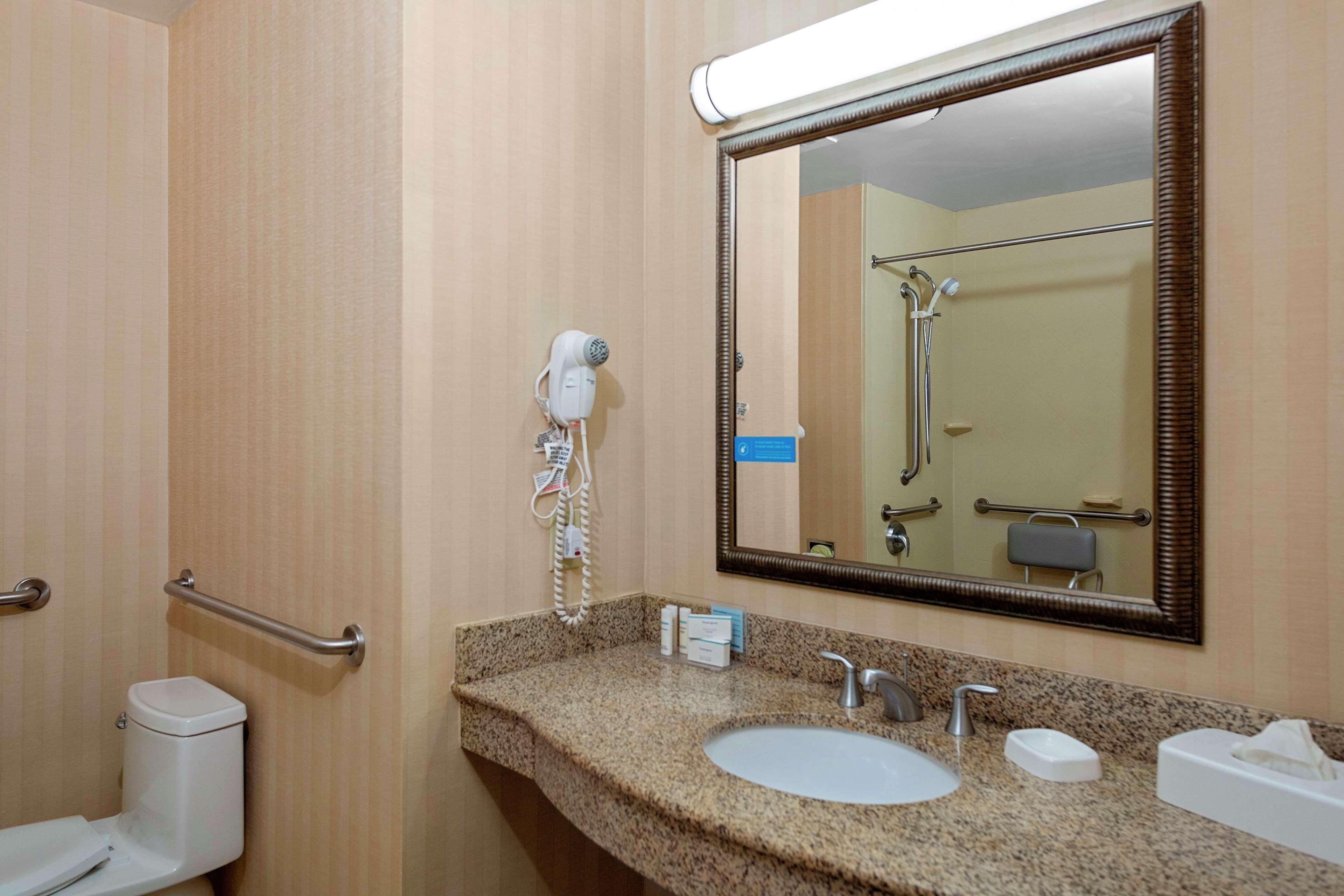 Hampton Inn Atlanta-פיירבורן מראה חיצוני תמונה