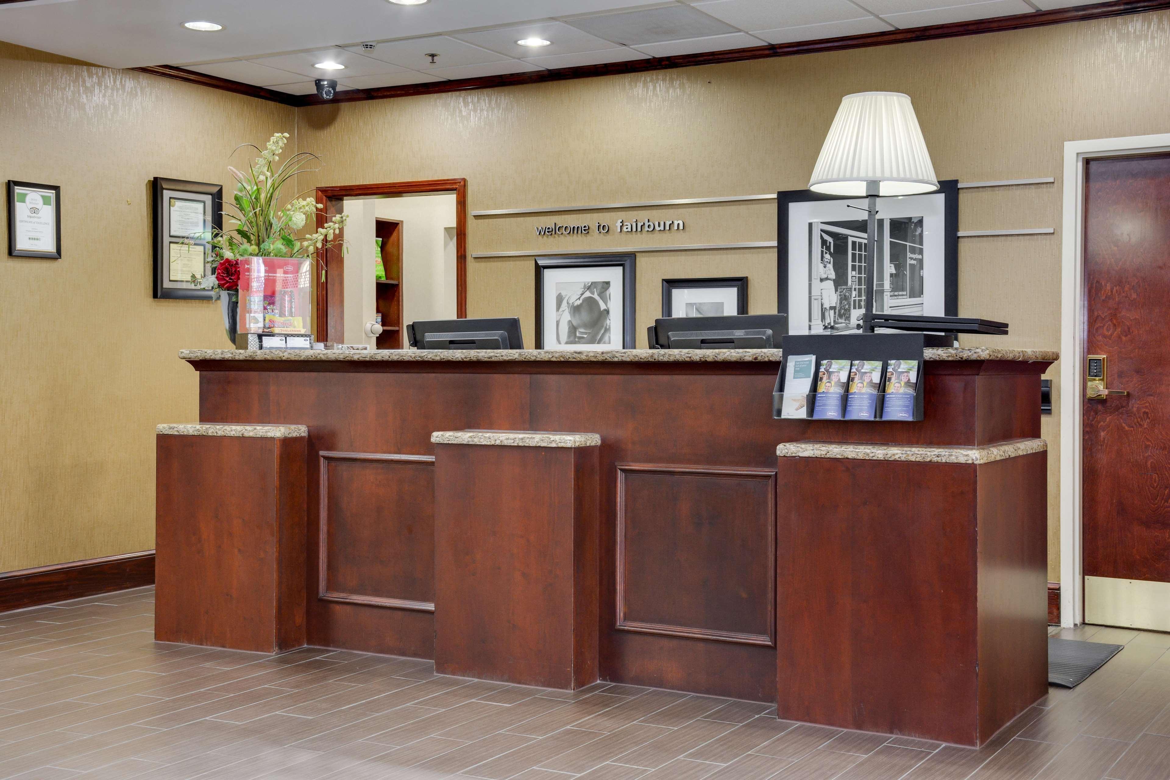 Hampton Inn Atlanta-פיירבורן מראה חיצוני תמונה